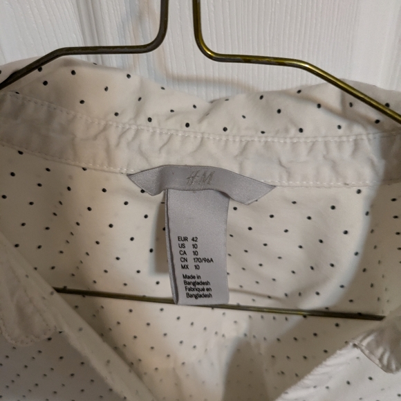 Polka dot blouse - Picture 3 of 5